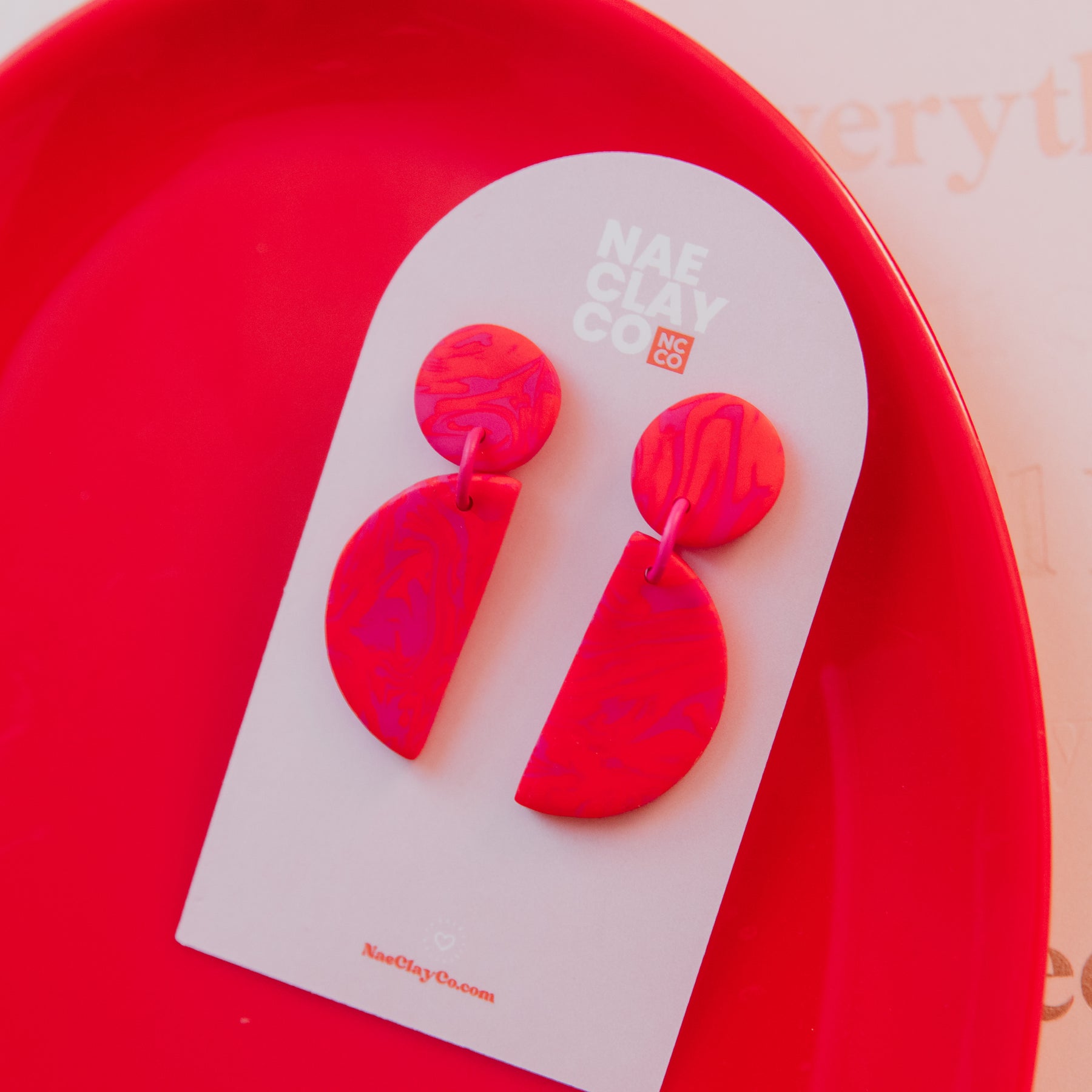 Swirly Simple ❤️ 🔴
