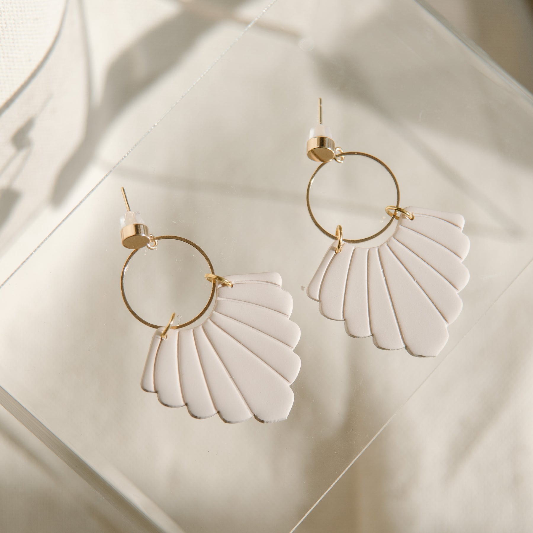 Sand Dune Scallop Drops
