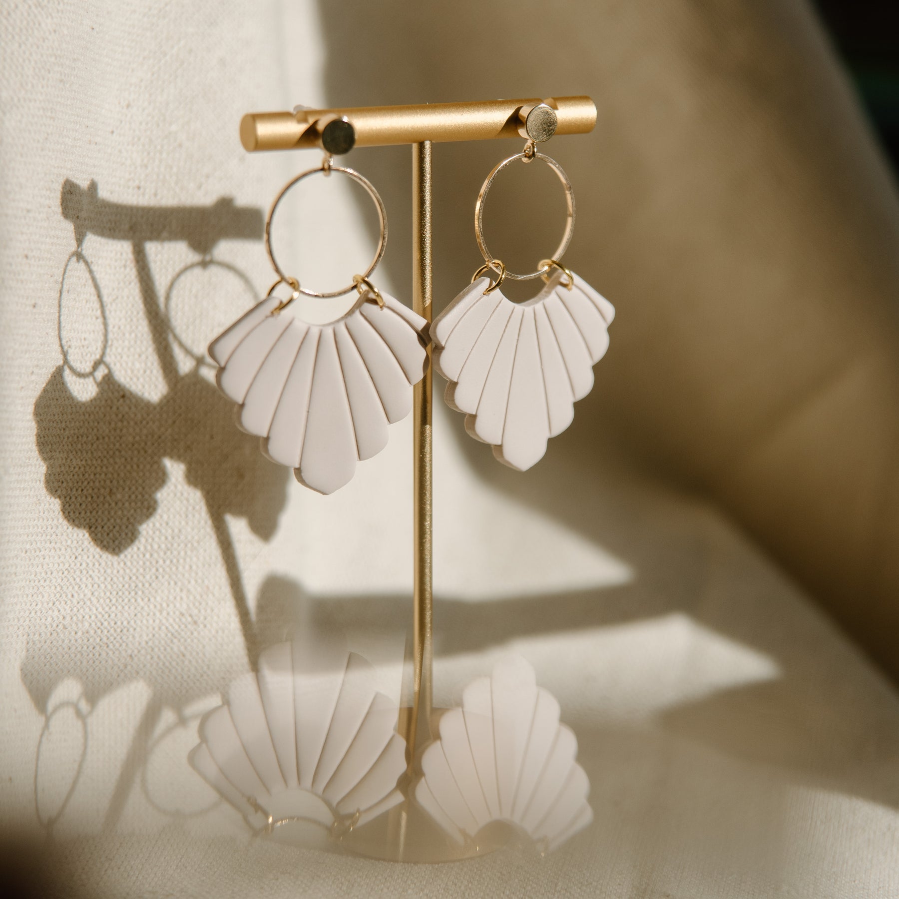 Sand Dune Scallop Drops