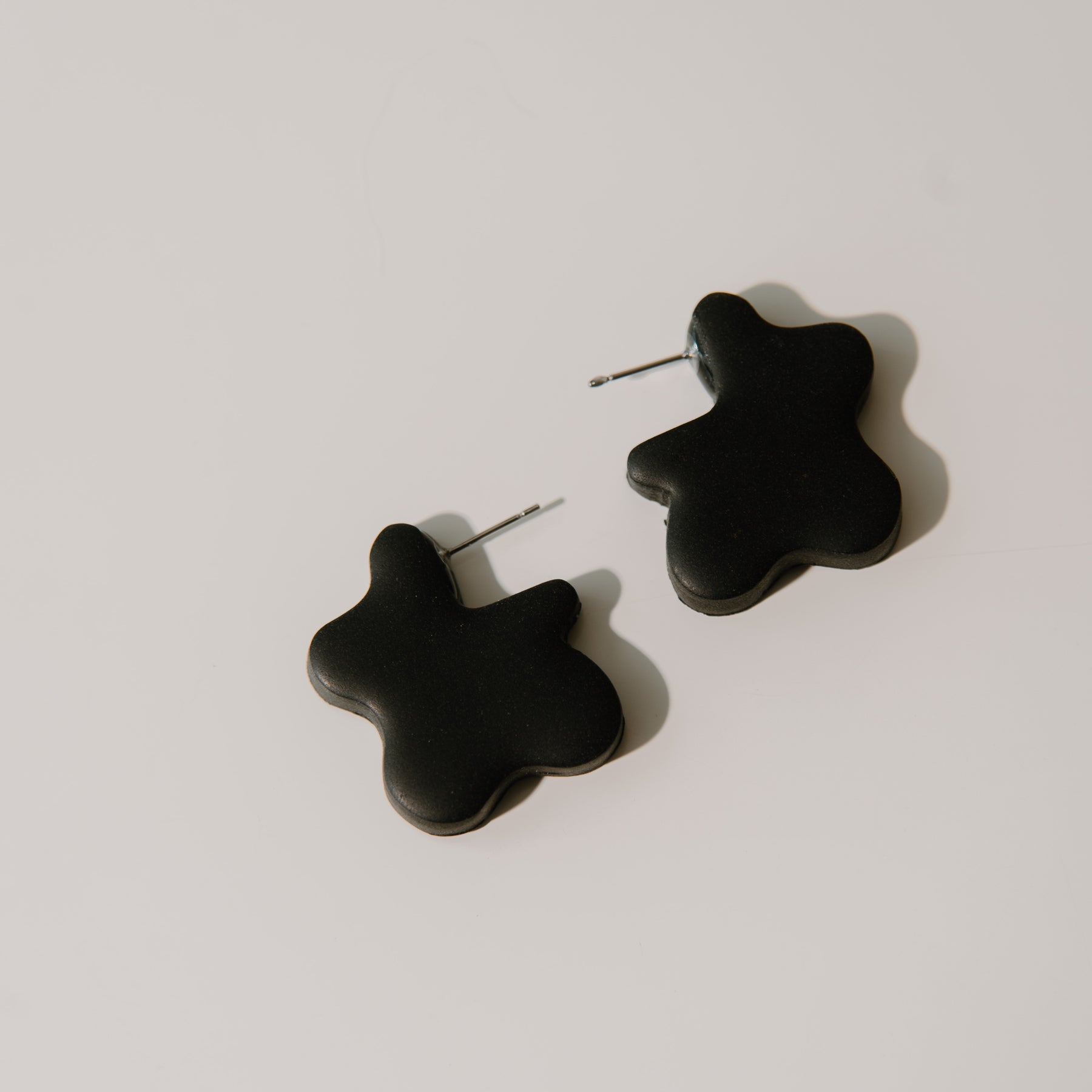 Squiggle Post Stud Earring