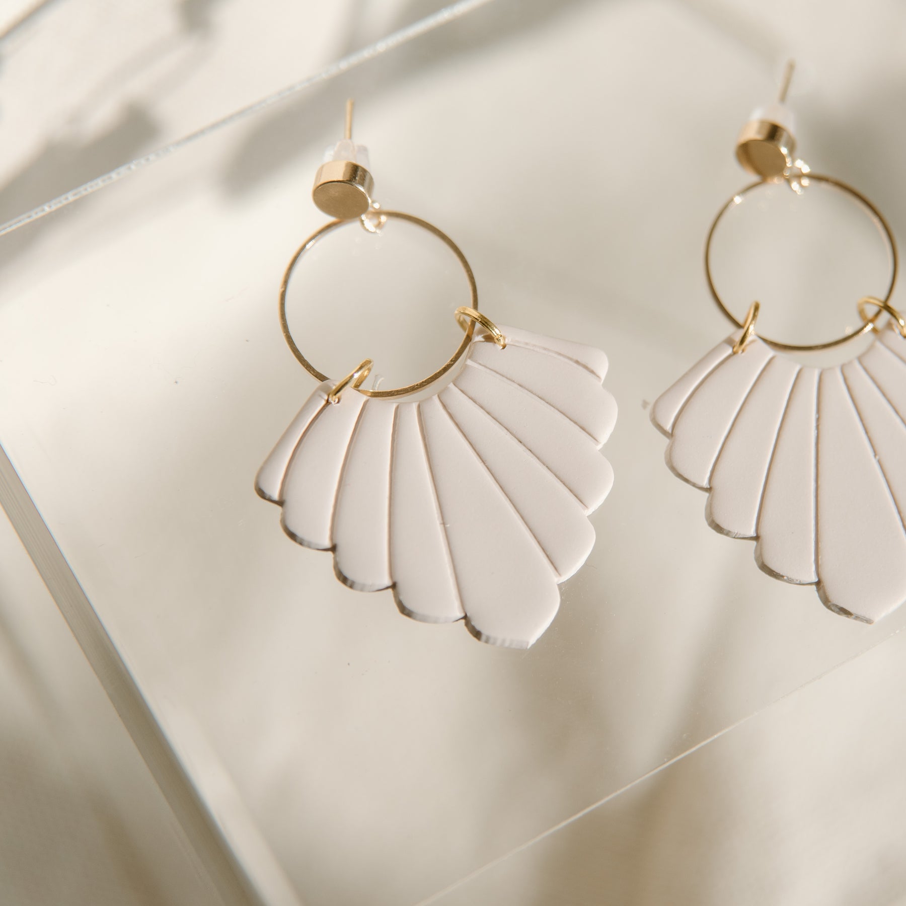 Sand Dune Scallop Drops