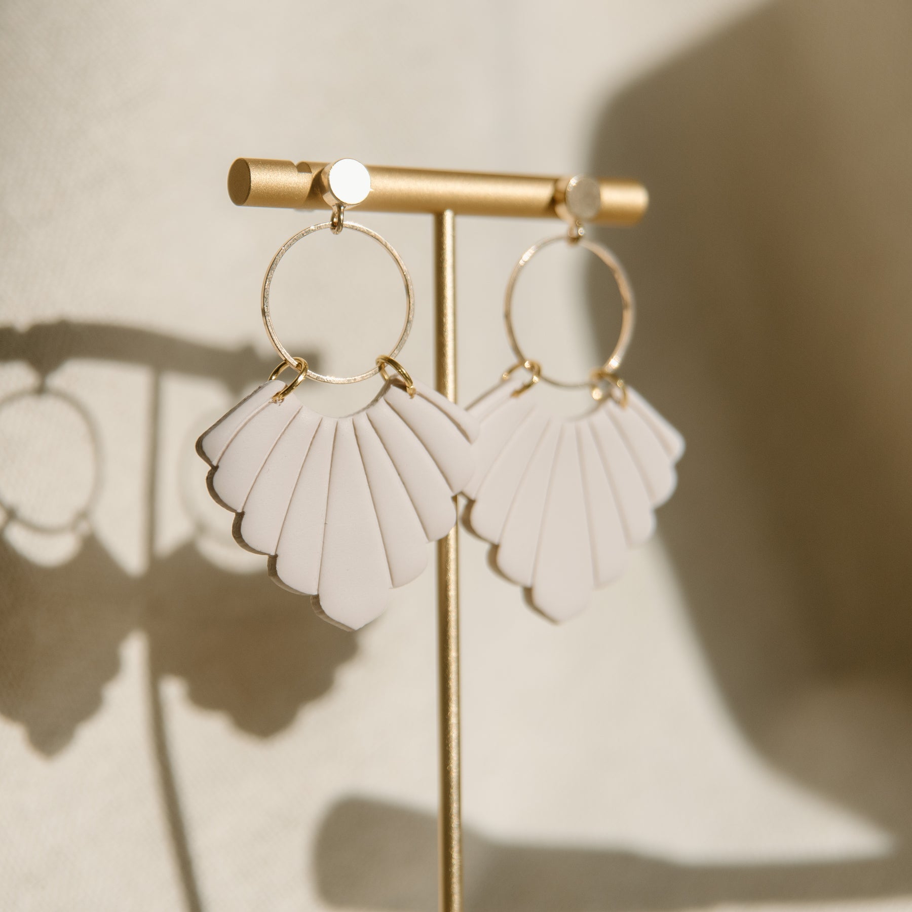 Sand Dune Scallop Drops