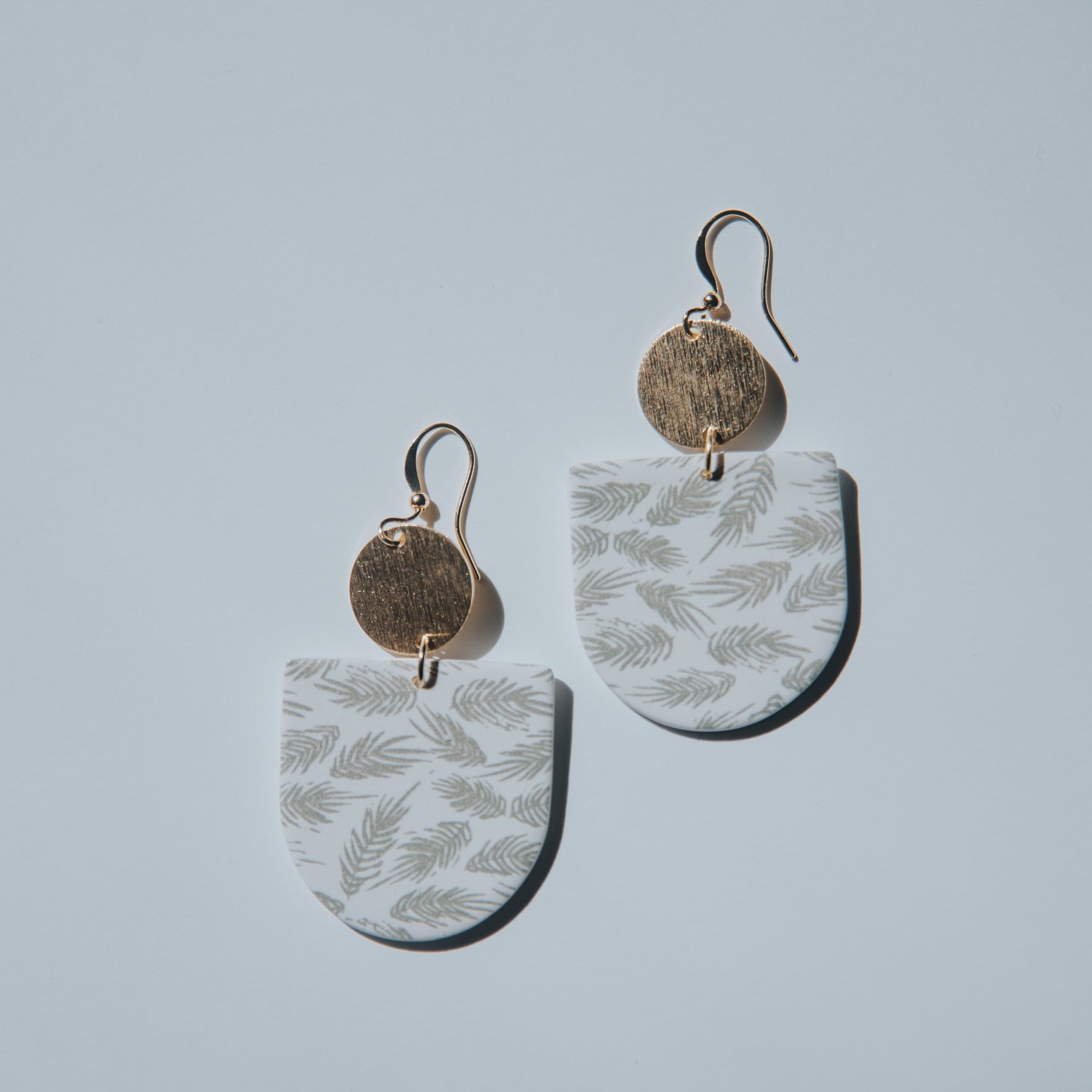 Pampas Floral Dangle Earrings