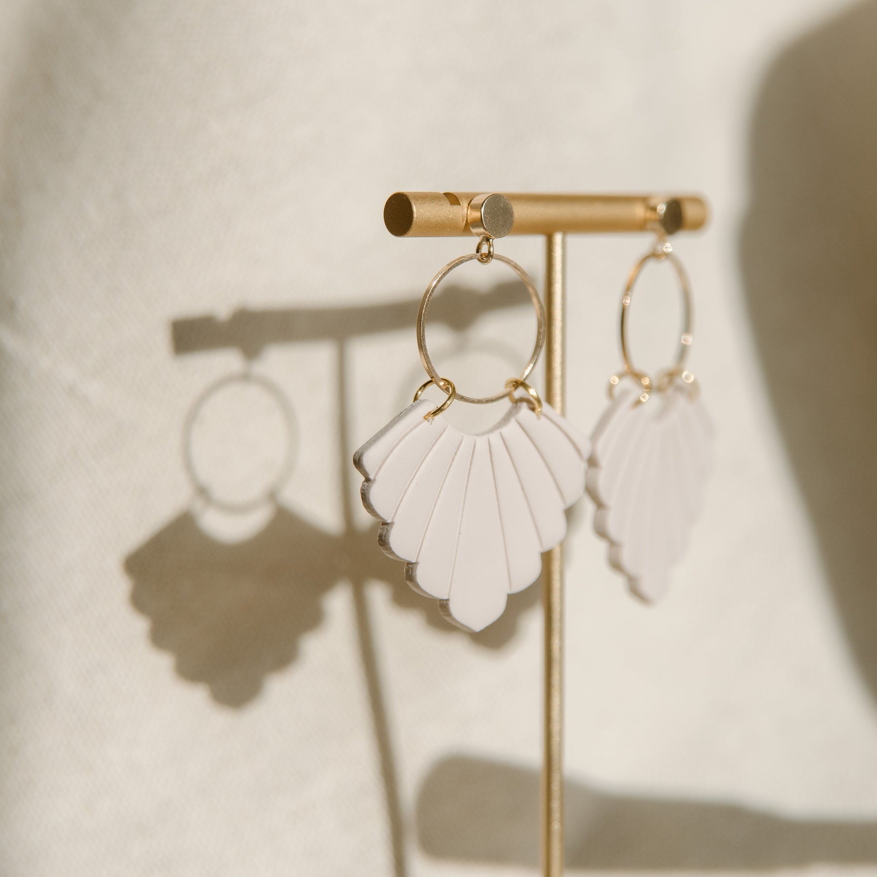 Sand Dune Scallop Drops