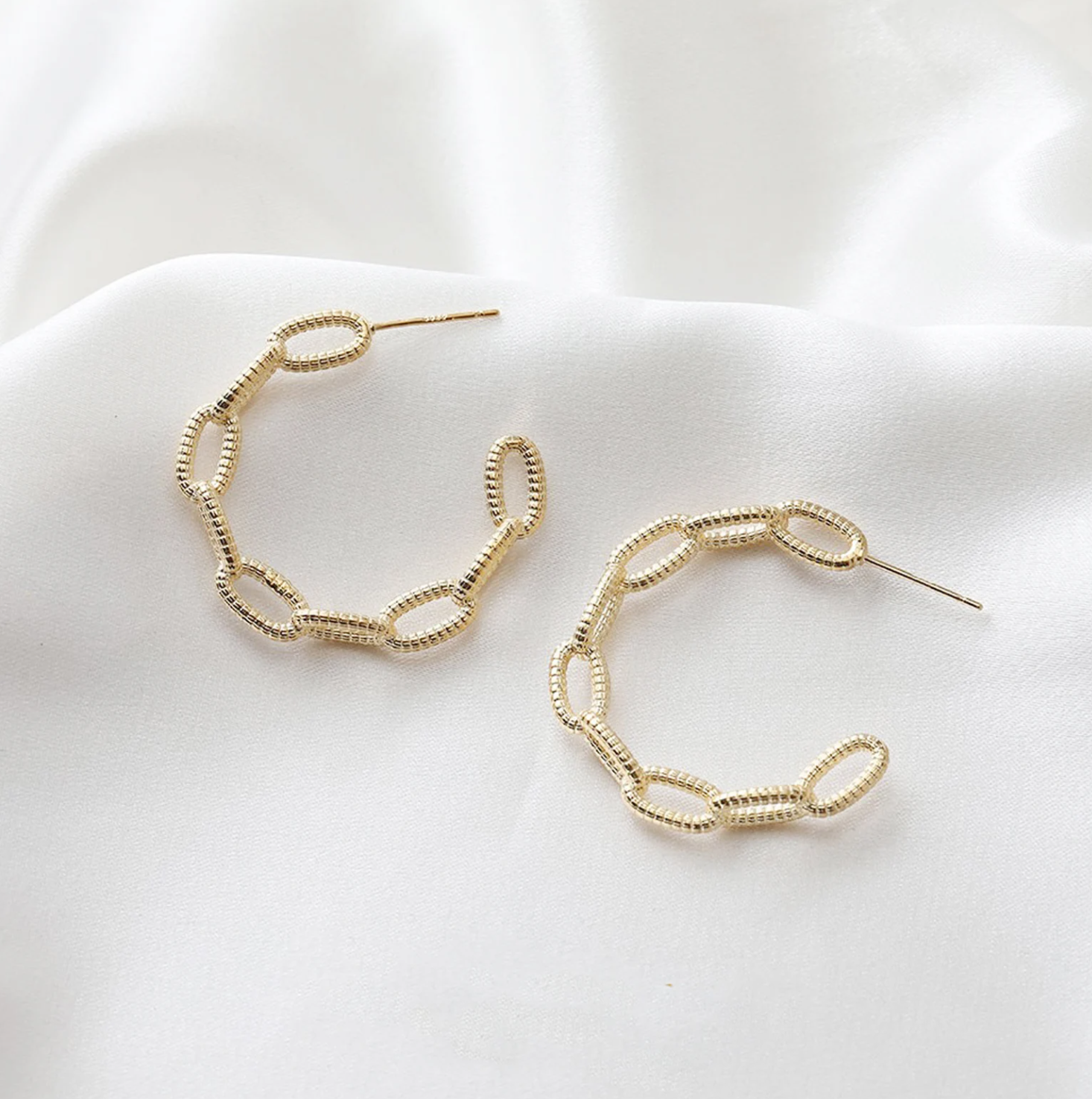 Gold Loop Textured Hoops
